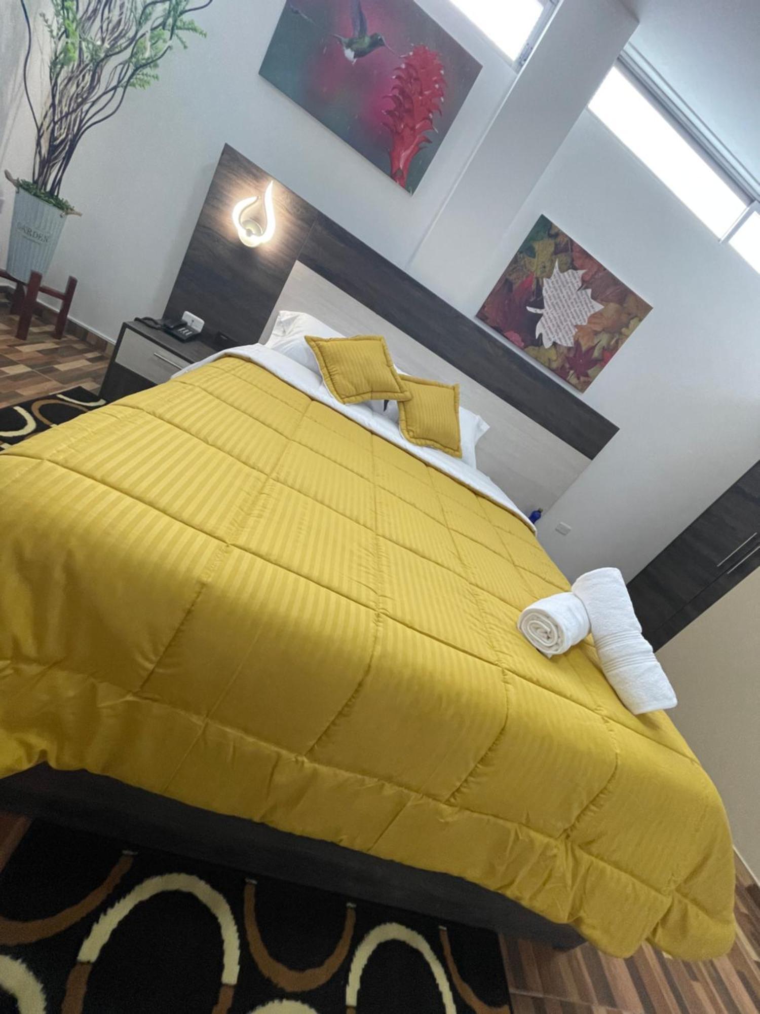 Sara Hotel Ibarra Eksteriør billede